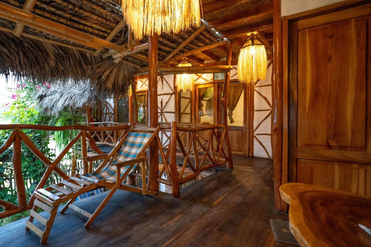 Hostal Rutamar Canoa Exterior photo