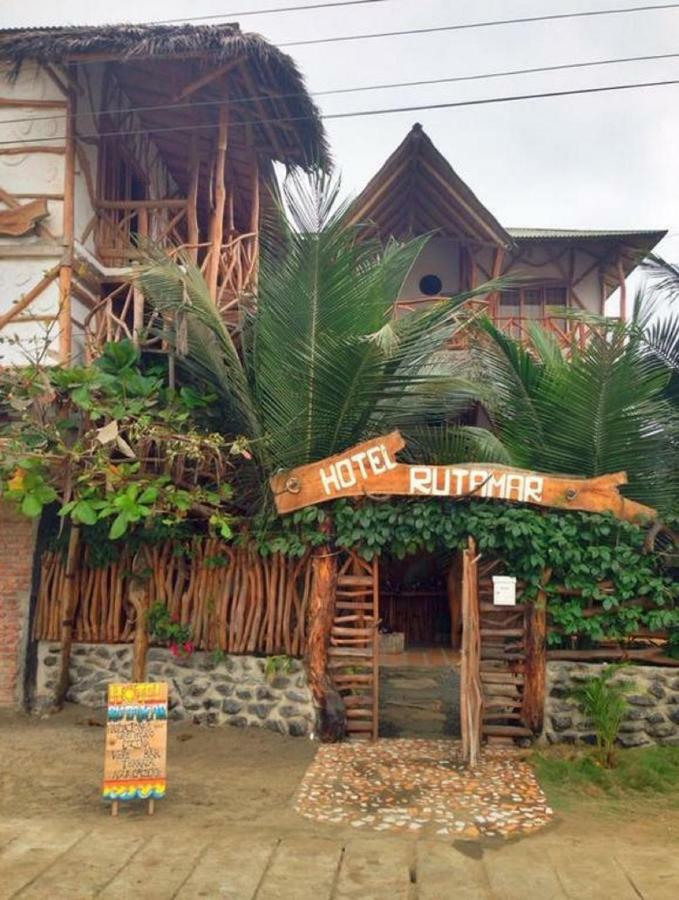 Hostal Rutamar Canoa Exterior photo